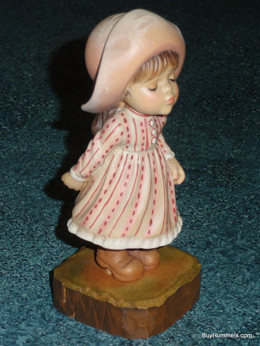 ANRI 5” Wood Carved Figurine "Kiss Me" John Sands Figurine With Original Box!