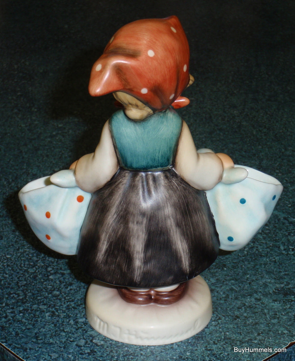 "Mother's Darling" Goebel Hummel Figurine #175 - Little Girl Doing Laundry - CUTE!