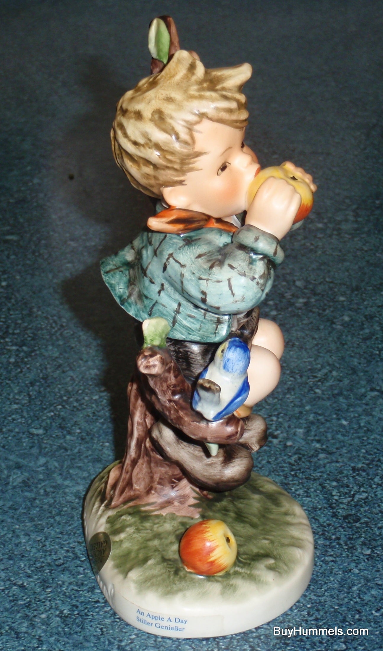 "An Apple A Day" Goebel Hummel Figurine #403 - Boy Eating Apple In Apple Tree - GIFT!