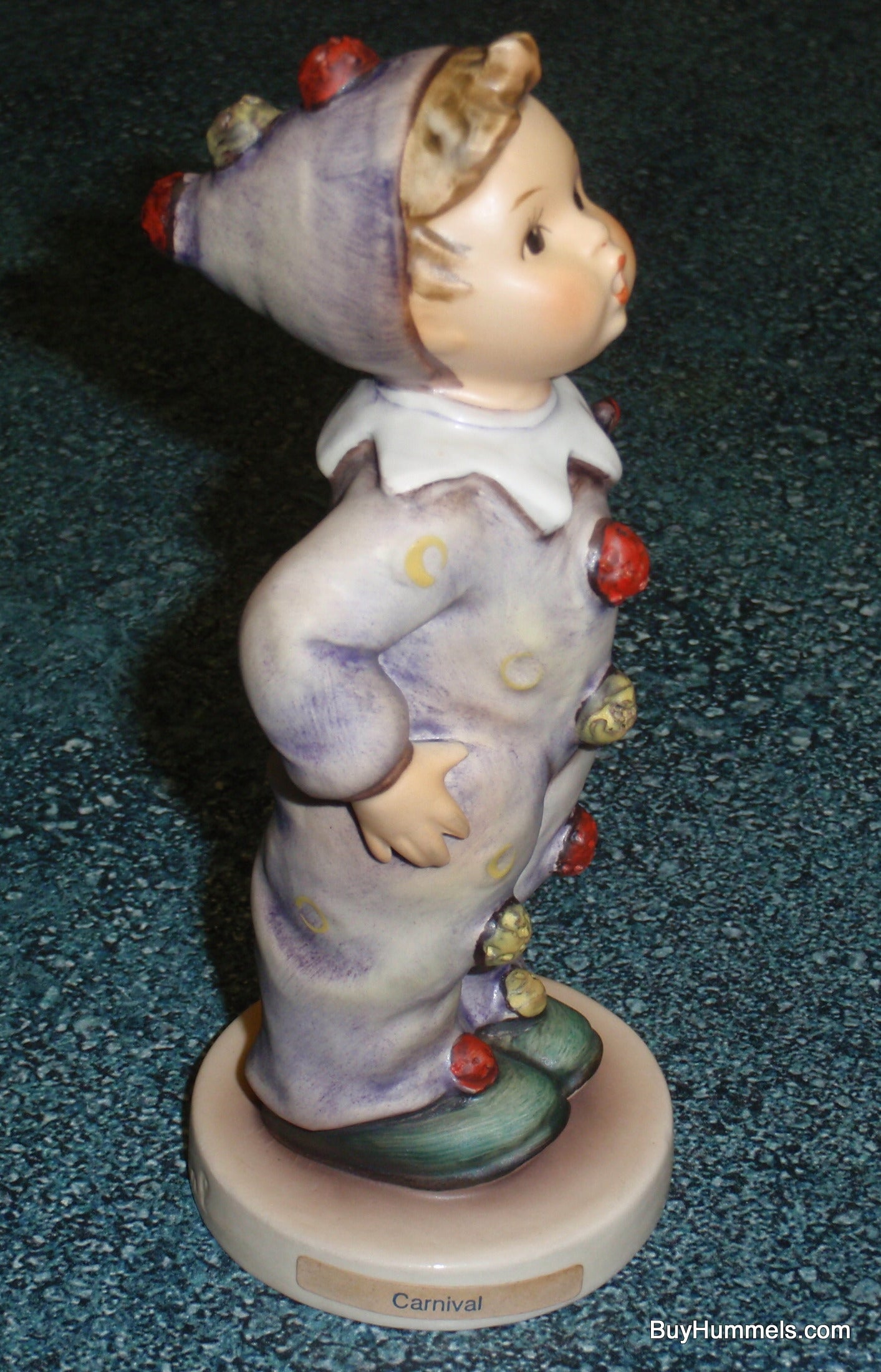 "Carnival" Hummel Figurine #328 - Cute Clown Collectible!
