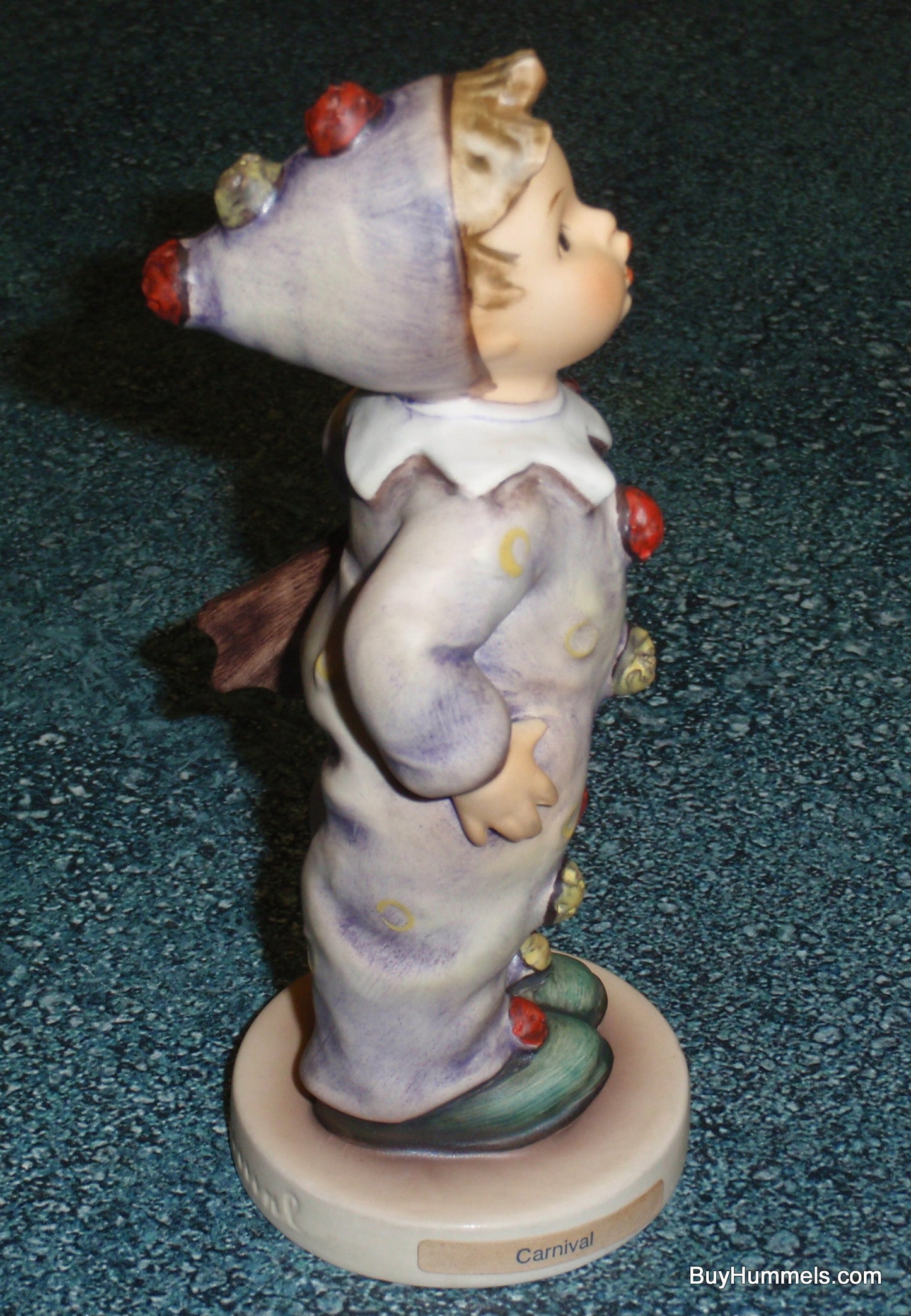"Carnival" Hummel Figurine #328 - Cute Clown Collectible!