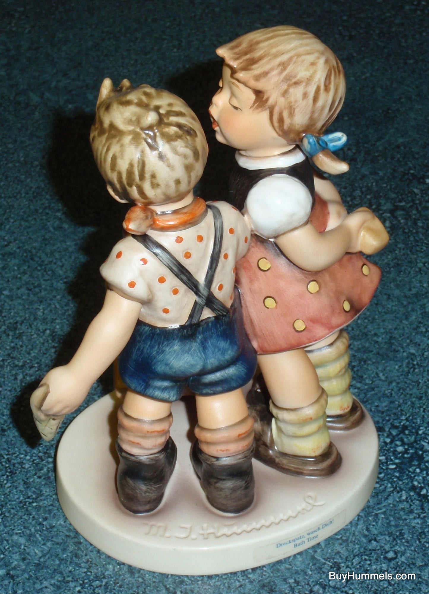 "Bath Time" Goebel Hummel Figurine #412 - Adorable Collectible Gift!