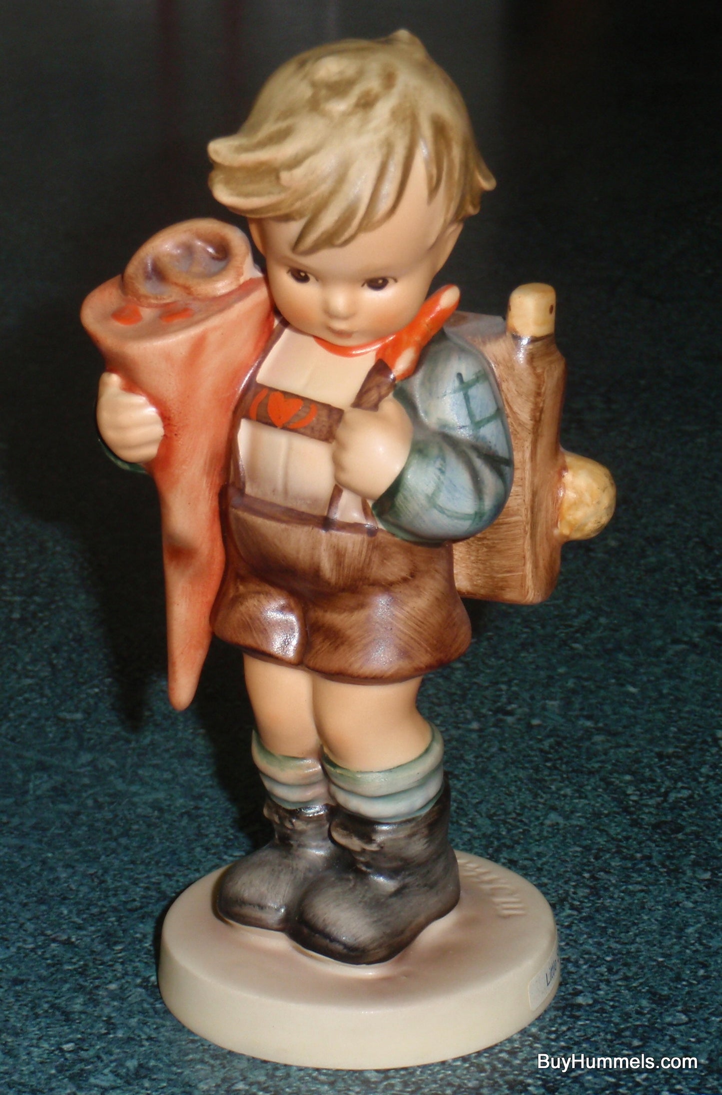 GOEBEL HUMMEL FIGURINE "LITTLE SCHOLAR" #80 - CUTE GRADUATION GIFT!
