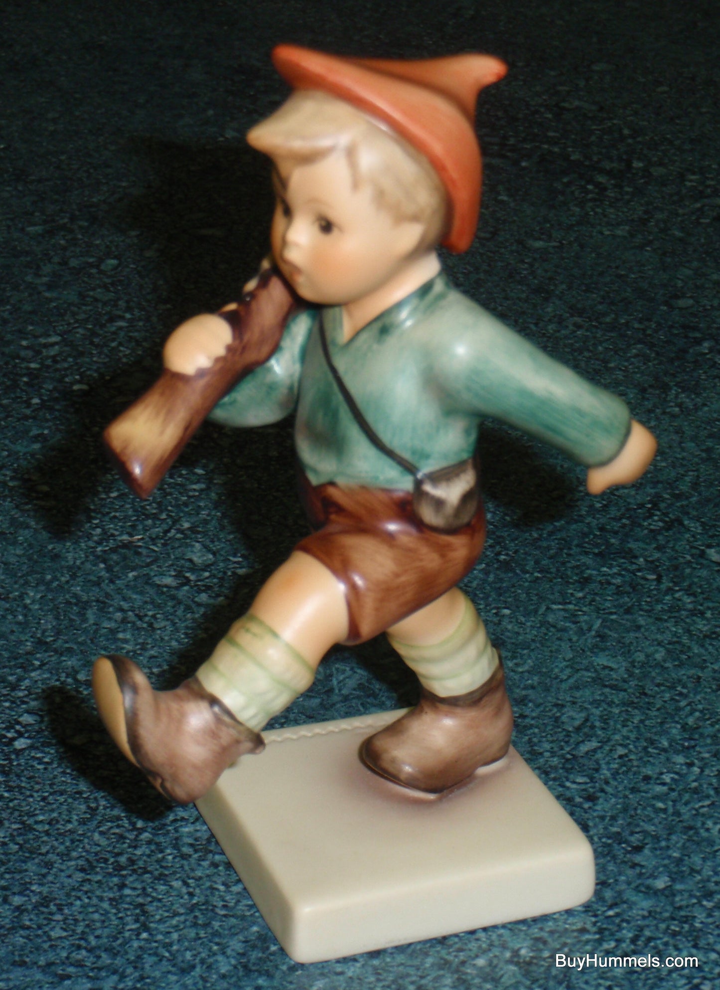 Goebel Hummel Figurine "On Parade" Marching Boy #720