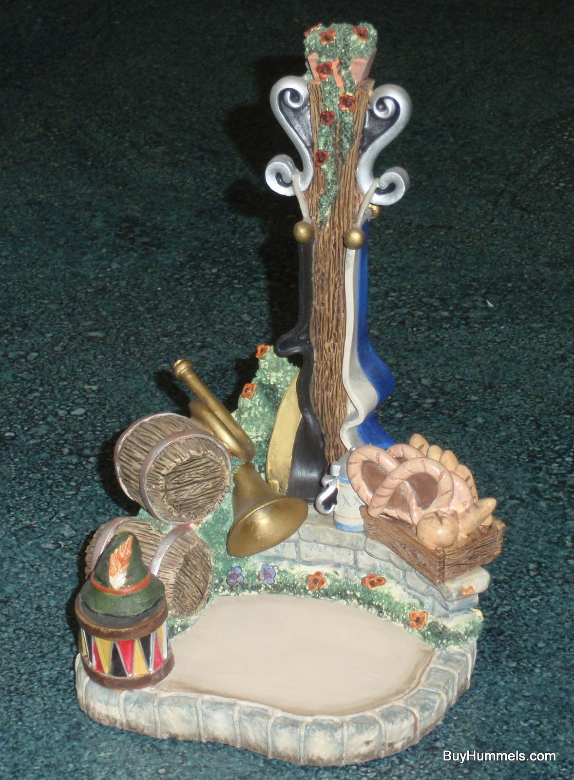 Goebel Hummel Hummelscape Collectible "OCTOBERFEST" #1000-D For Preztel Girl Hummel