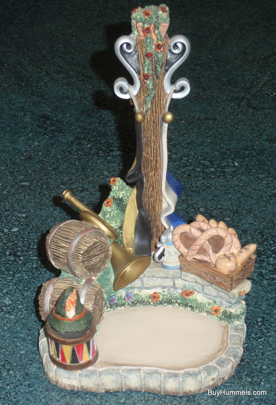 Goebel Hummel Hummelscape Collectible "OCTOBERFEST" #1000-D For Preztel Girl Hummel