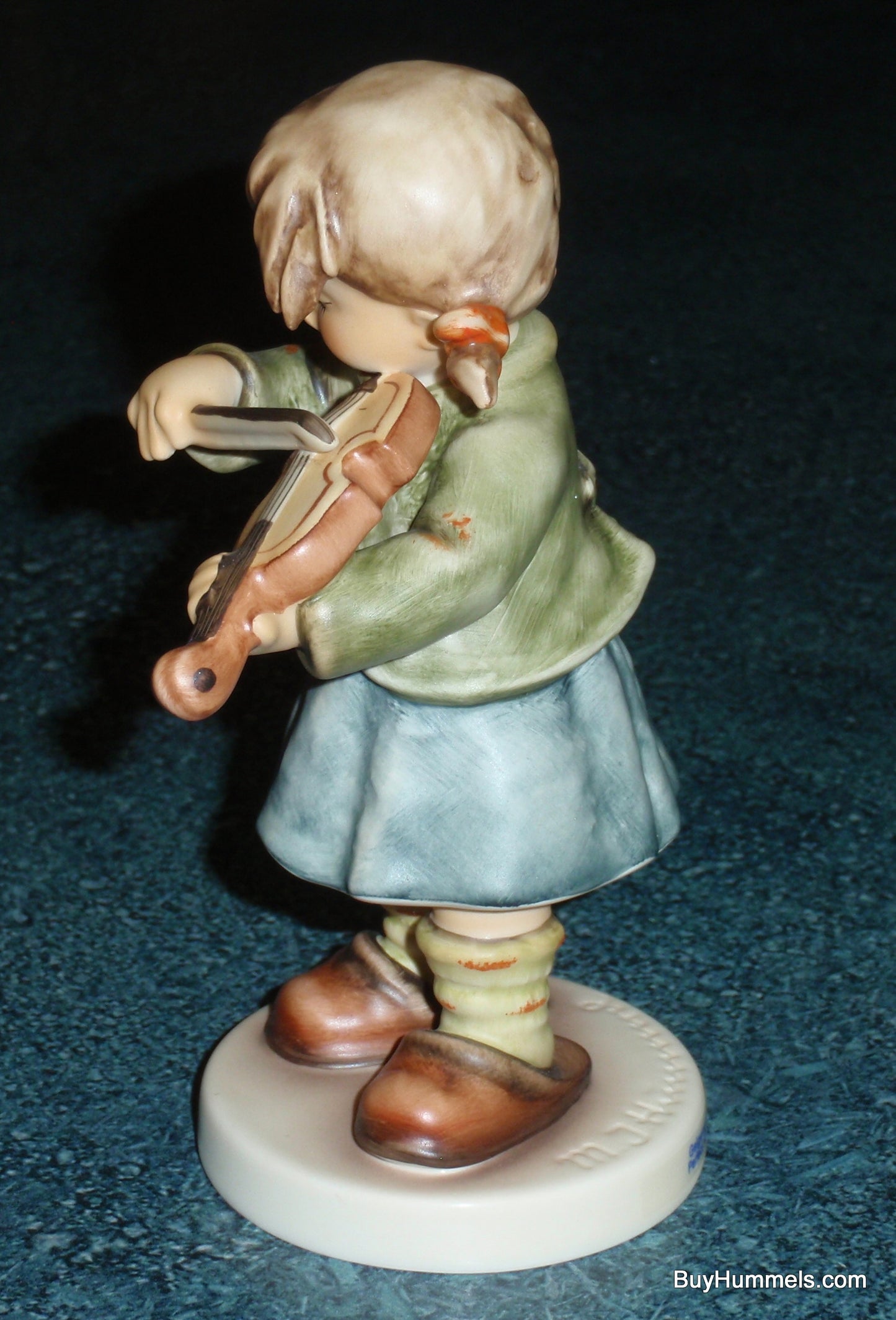 "Perfect Pitch" Goebel Hummel Figurine #2150/A - Little Girl Playing Violin - CUTE GIFT!