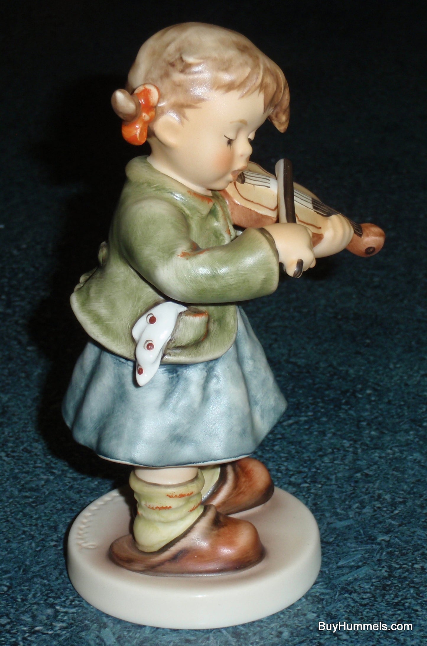 "Perfect Pitch" Goebel Hummel Figurine #2150/A - Little Girl Playing Violin - CUTE GIFT!