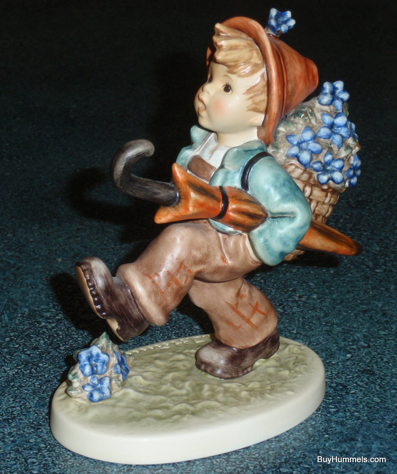 ULTRA RARE "Globe Trotter" Goebel Hummel Club Figurine #79/I 35 Year Membership!