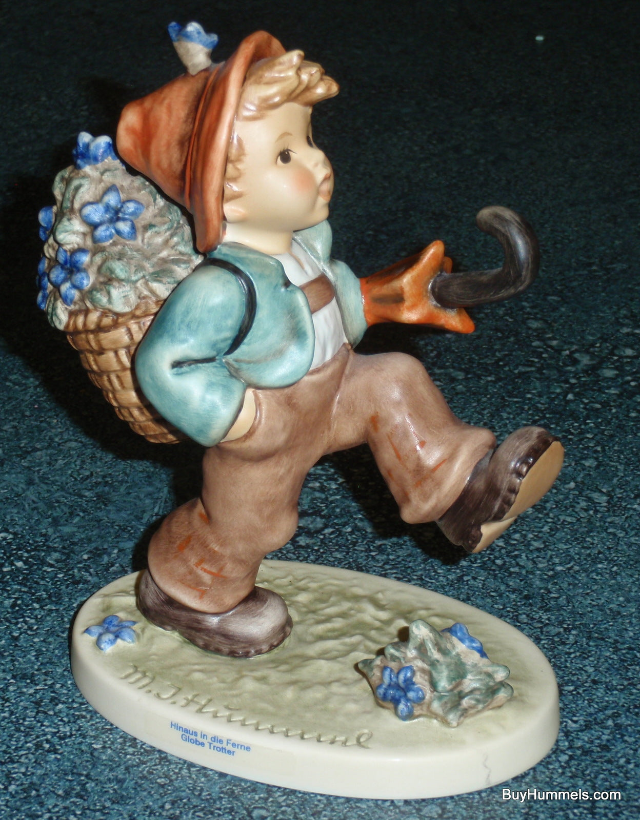 ULTRA RARE "Globe Trotter" Goebel Hummel Club Figurine #79/I 35 Year Membership!