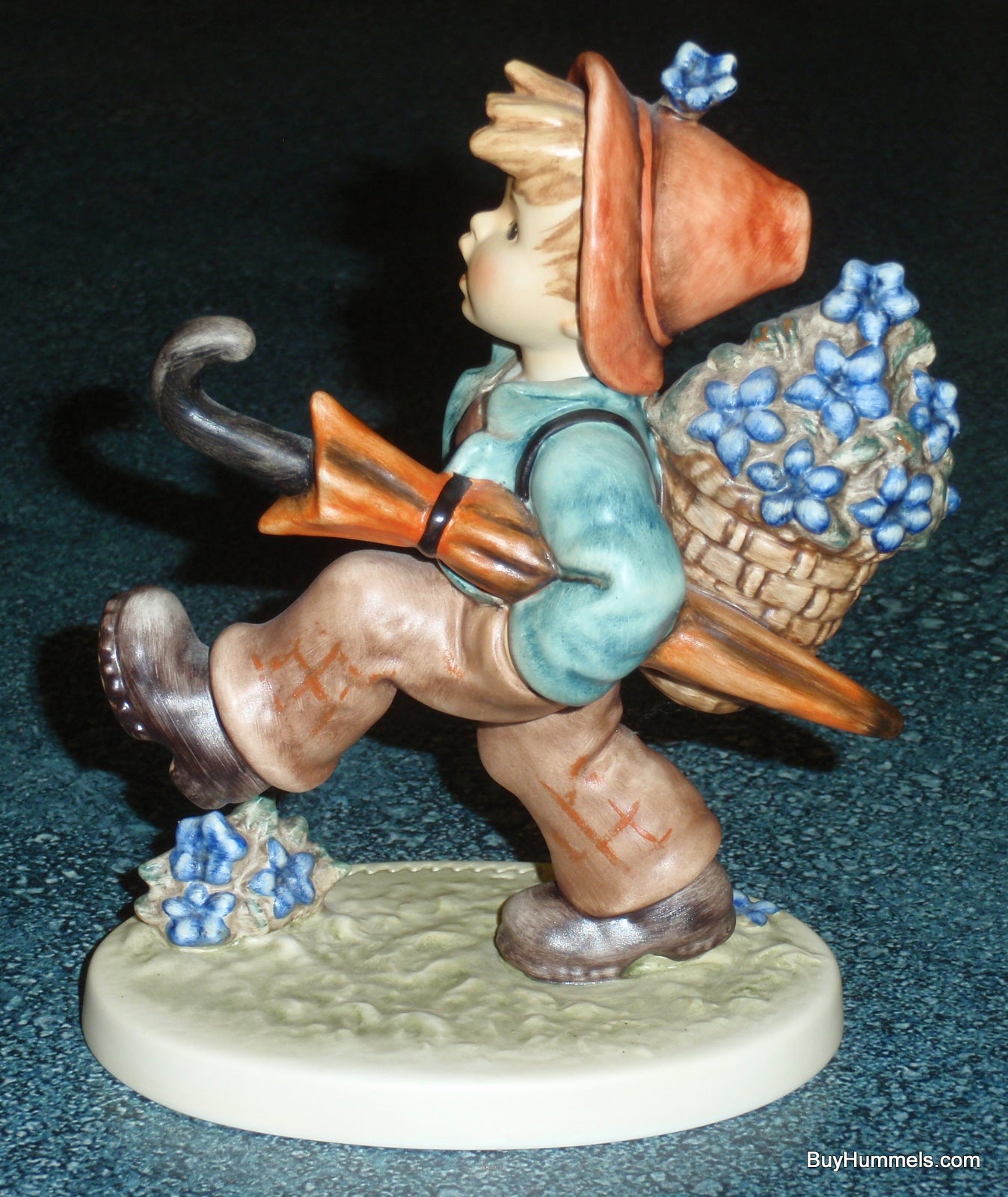 ULTRA RARE "Globe Trotter" Goebel Hummel Club Figurine #79/I 35 Year Membership!