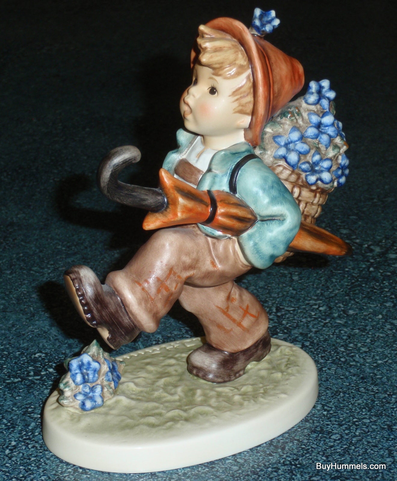 ULTRA RARE "Globe Trotter" Goebel Hummel Club Figurine #79/I 35 Year Membership!
