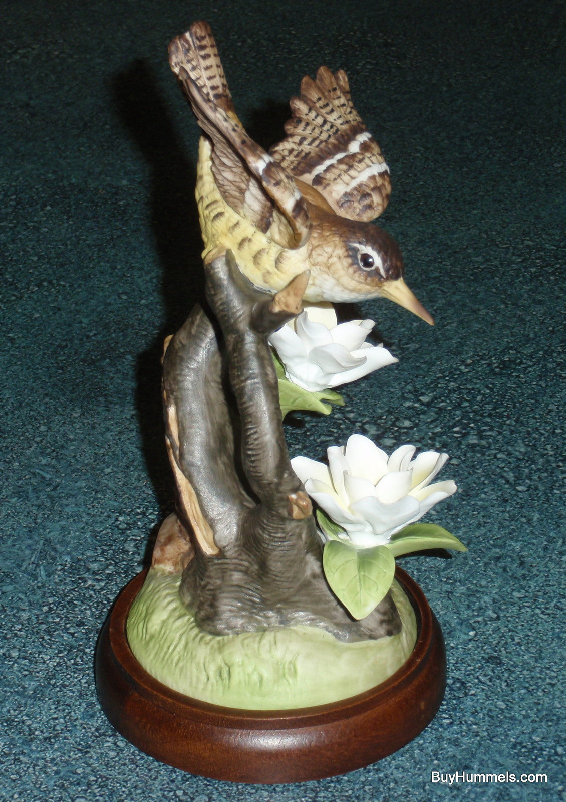 Angeline Original Japan CAROLINA WREN Porcelain Bird Figurine With Wood Stand!