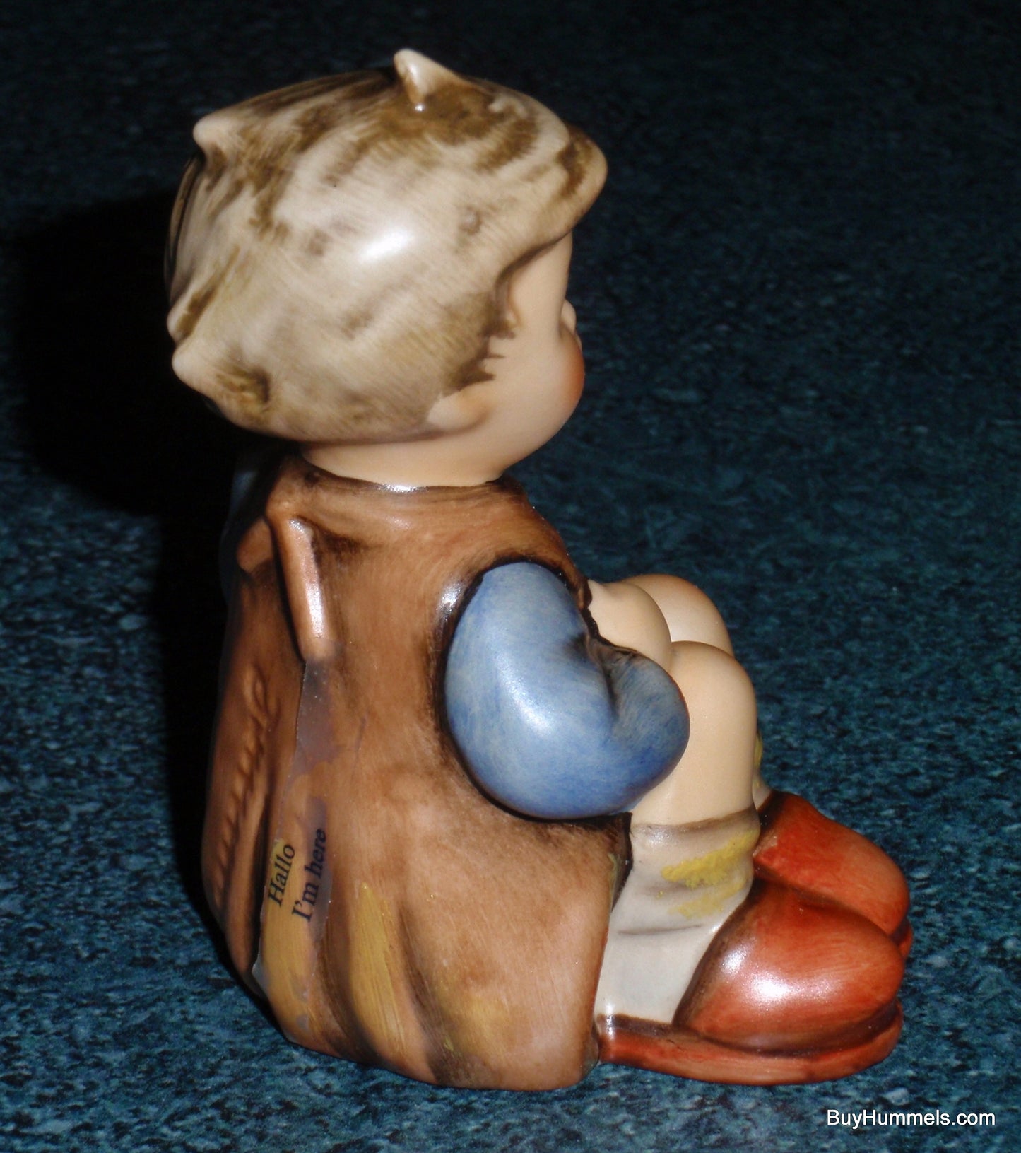 Goebel Hummel Figurine "I'm Here" #478 - Little Boy Waving Hello!