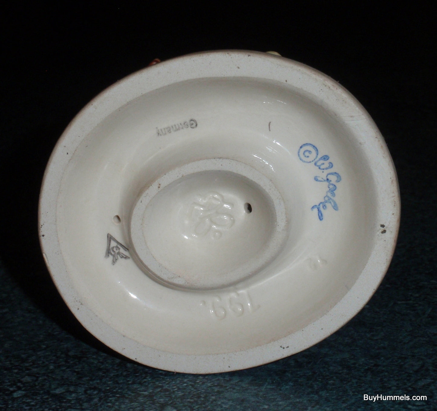"Feeding Time" Goebel Hummel Figurine #199 TMK1 INCISED CROWN - ULTRA RARE ANTIQUE HUMMEL!