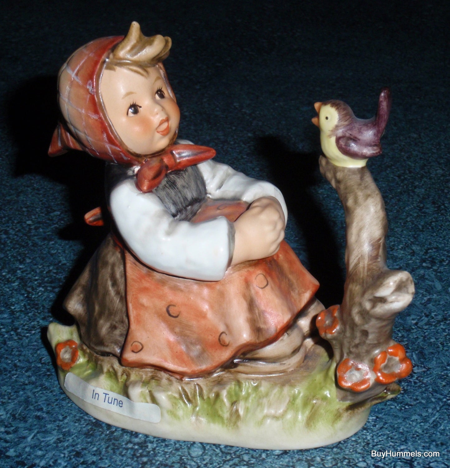 "In Tune" Goebel Hummel Figurine #414 - CUTE COLLECTIBLE GIFT!