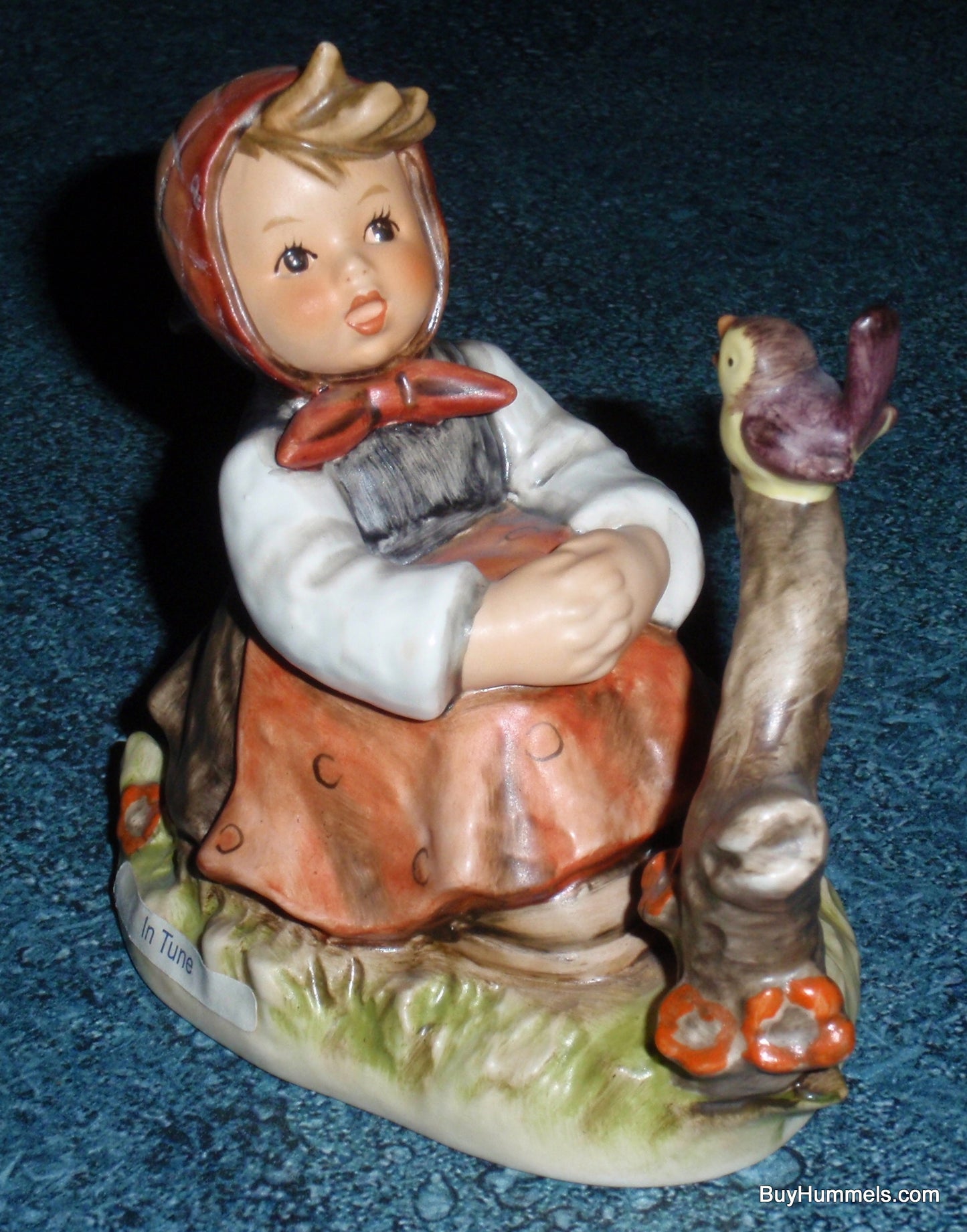 "In Tune" Goebel Hummel Figurine #414 - CUTE COLLECTIBLE GIFT!