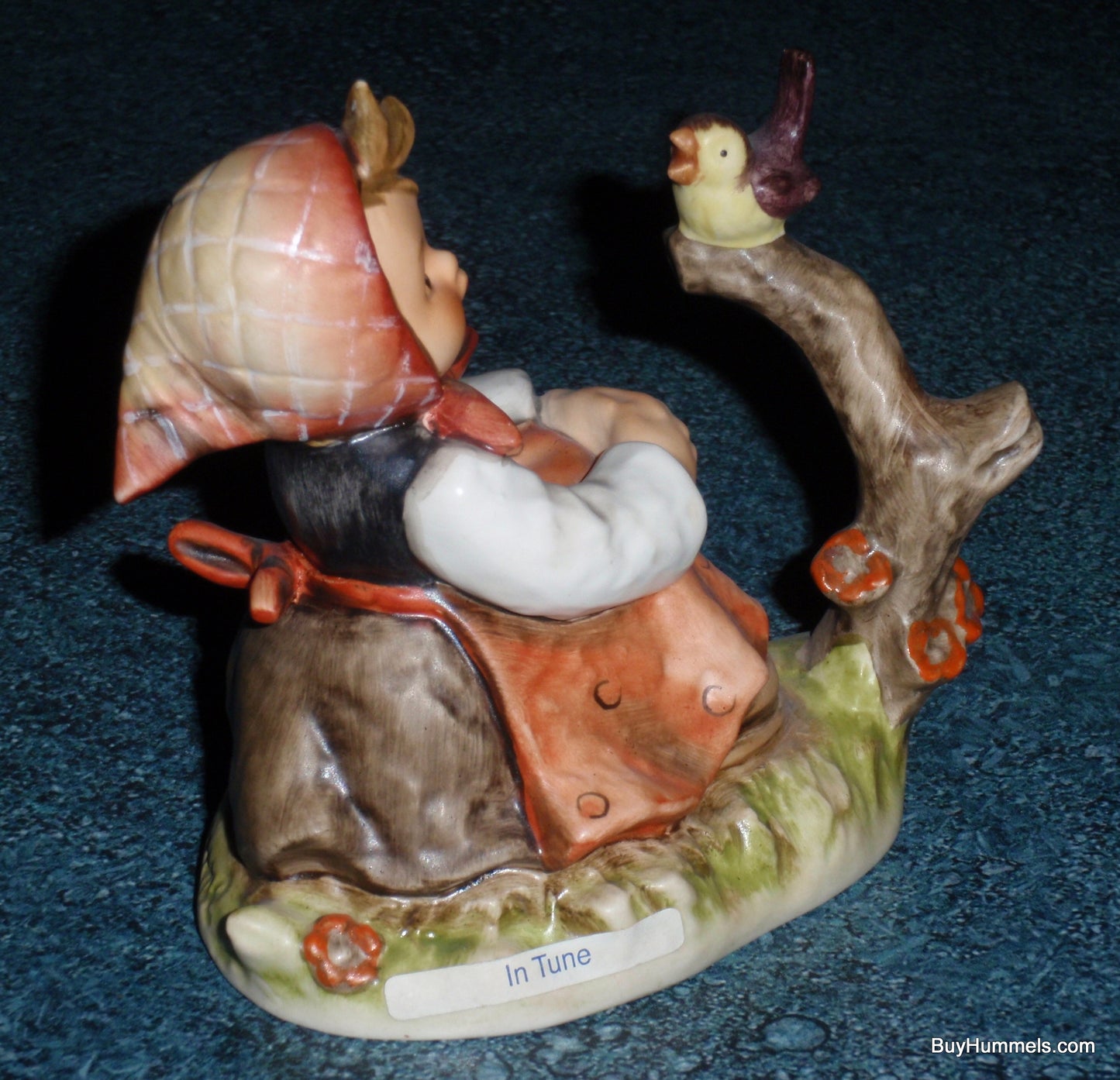 "In Tune" Goebel Hummel Figurine #414 - CUTE COLLECTIBLE GIFT!