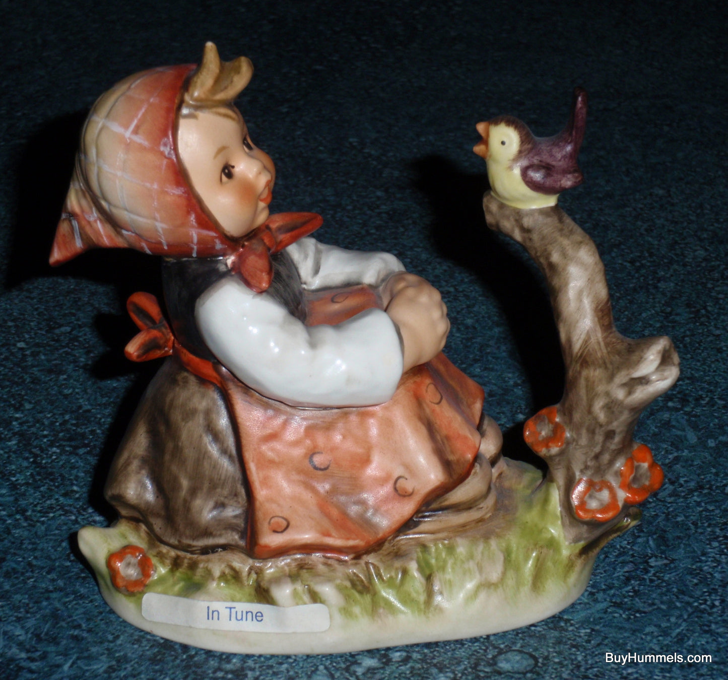 "In Tune" Goebel Hummel Figurine #414 - CUTE COLLECTIBLE GIFT!