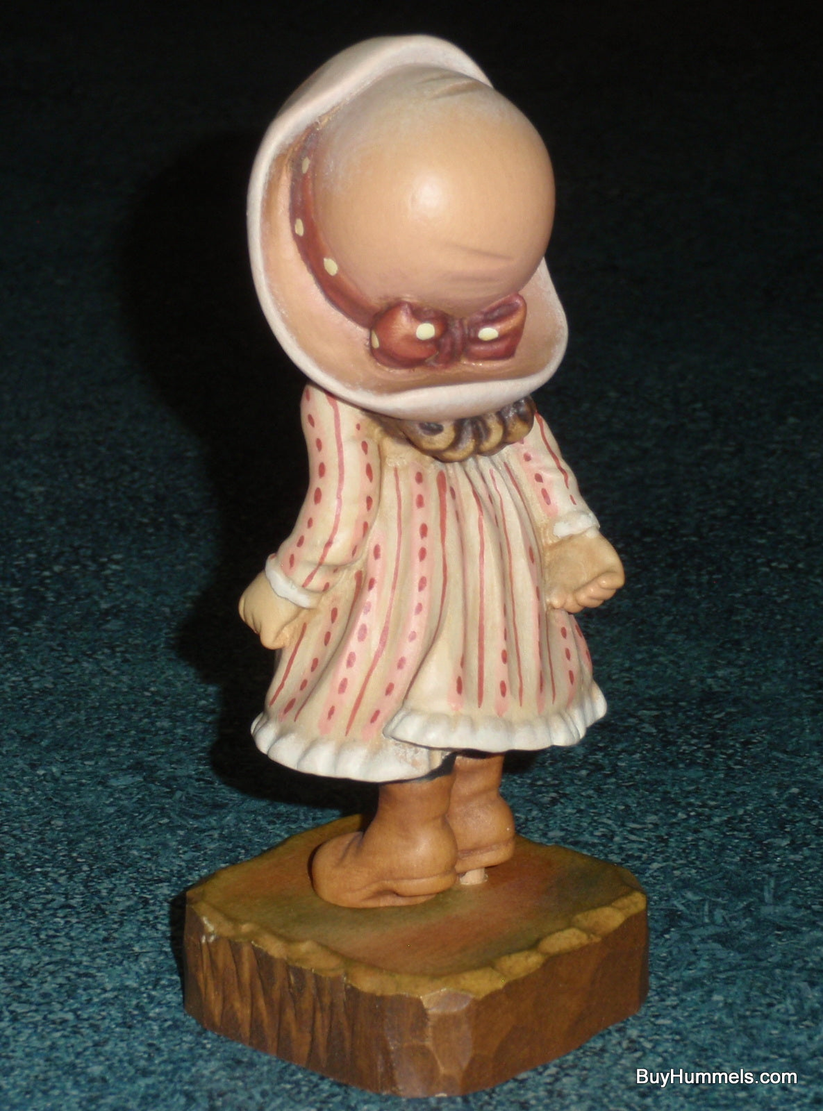 ANRI 5” Wood Carved Figurine "Kiss Me" John Sands Figurine With Original Box!