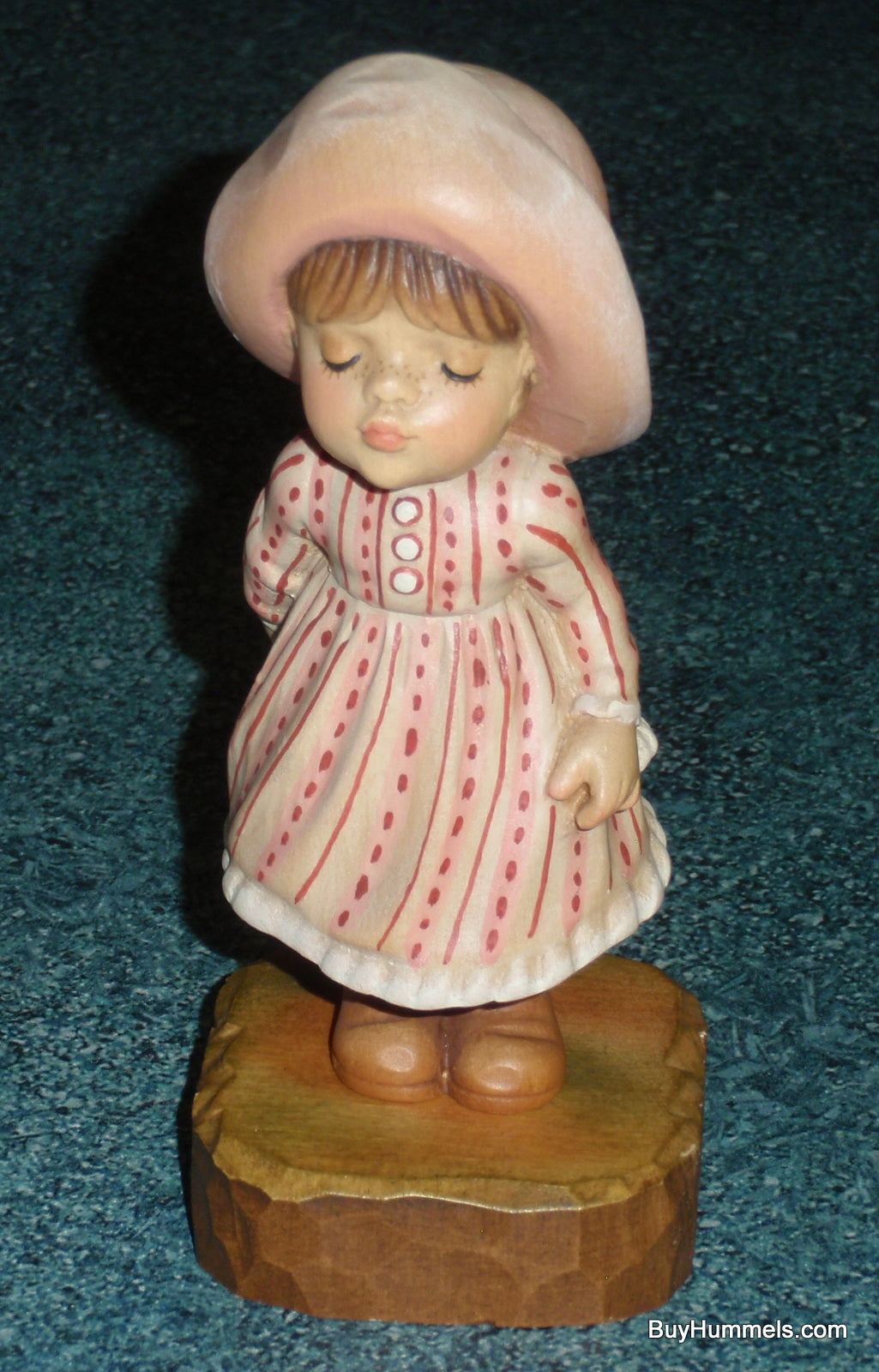 ANRI 5” Wood Carved Figurine "Kiss Me" John Sands Figurine With Original Box!