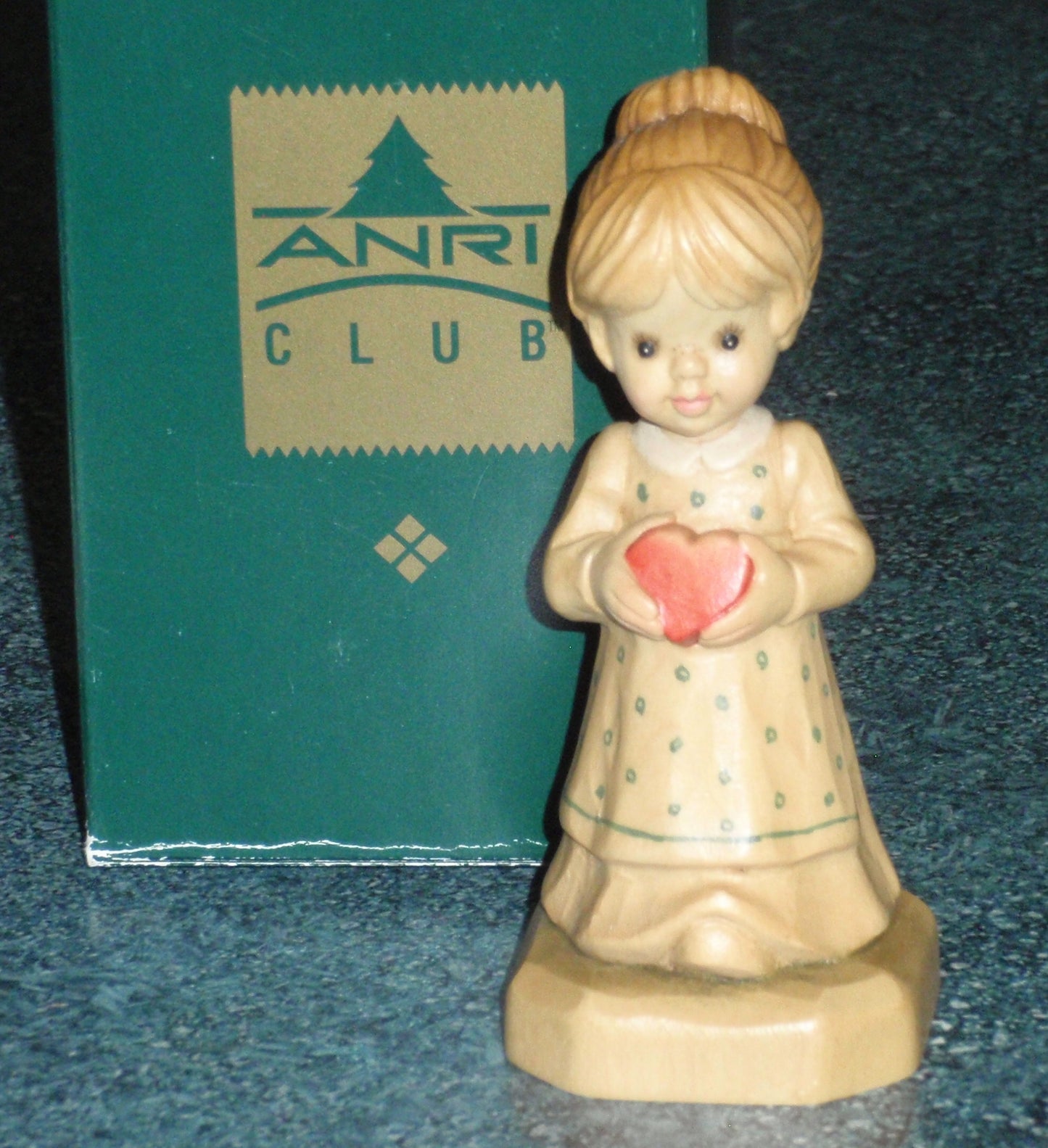 Anri Club Sarah Kay Valentine "Gift Of Love" Wood Carving Figurine Signed by Ulrich Bernardi With Box From Italy - Little Girl With Heart!