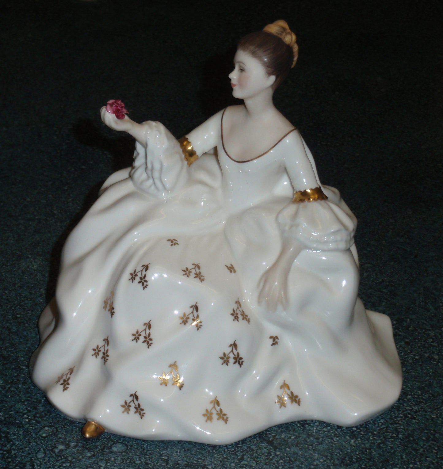 Royal Doulton Figurine My Love HN2339 Victorian Woman In White With Rose - GIFT!