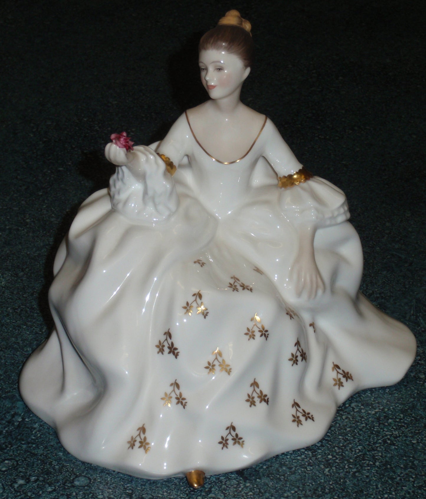 Royal Doulton Figurine My Love HN2339 Victorian Woman In White With Rose - GIFT!