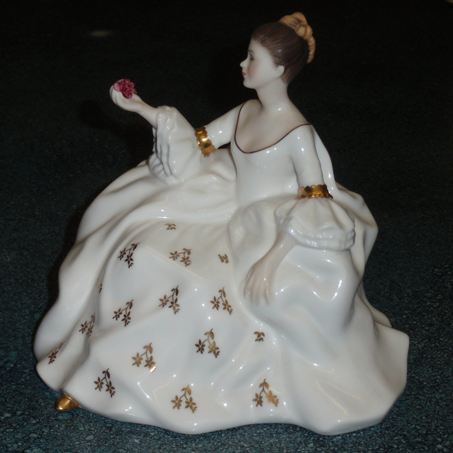 Royal Doulton Figurine My Love HN2339 Victorian Woman In White With Rose - GIFT!