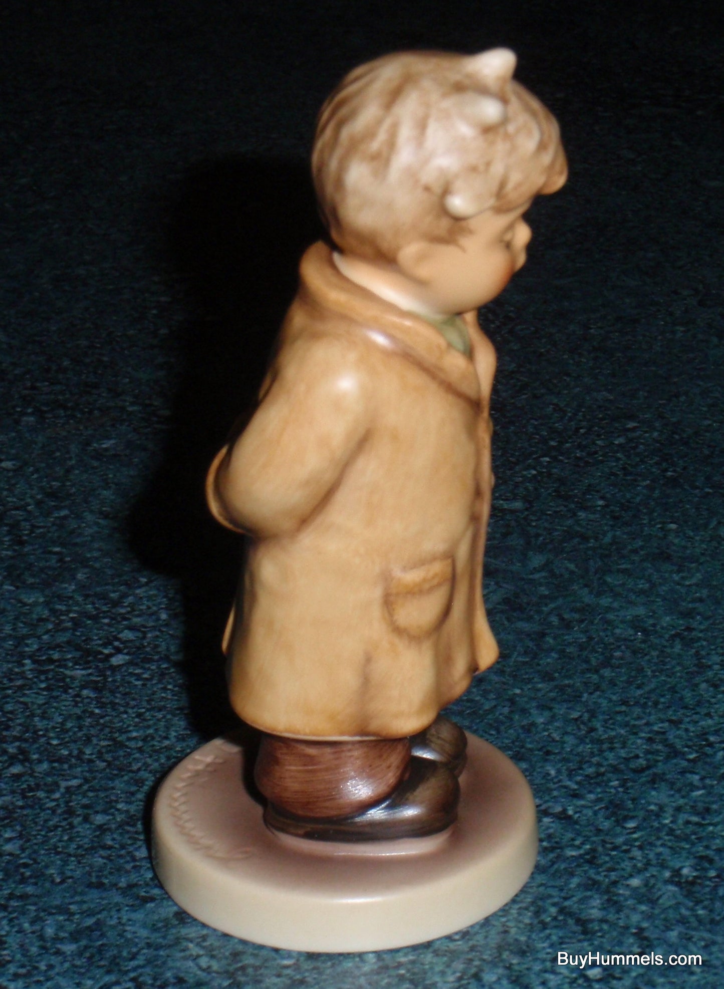 "TOO SHY TO SING" #845 Goebel Hummel Figurine TMK8 - Cute Collectible Gift!