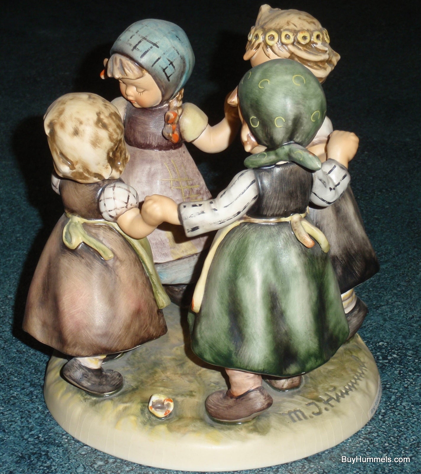 Goebel Hummel Figurine "Ring Around the Rosie" #348 - Very Rare Collectible!