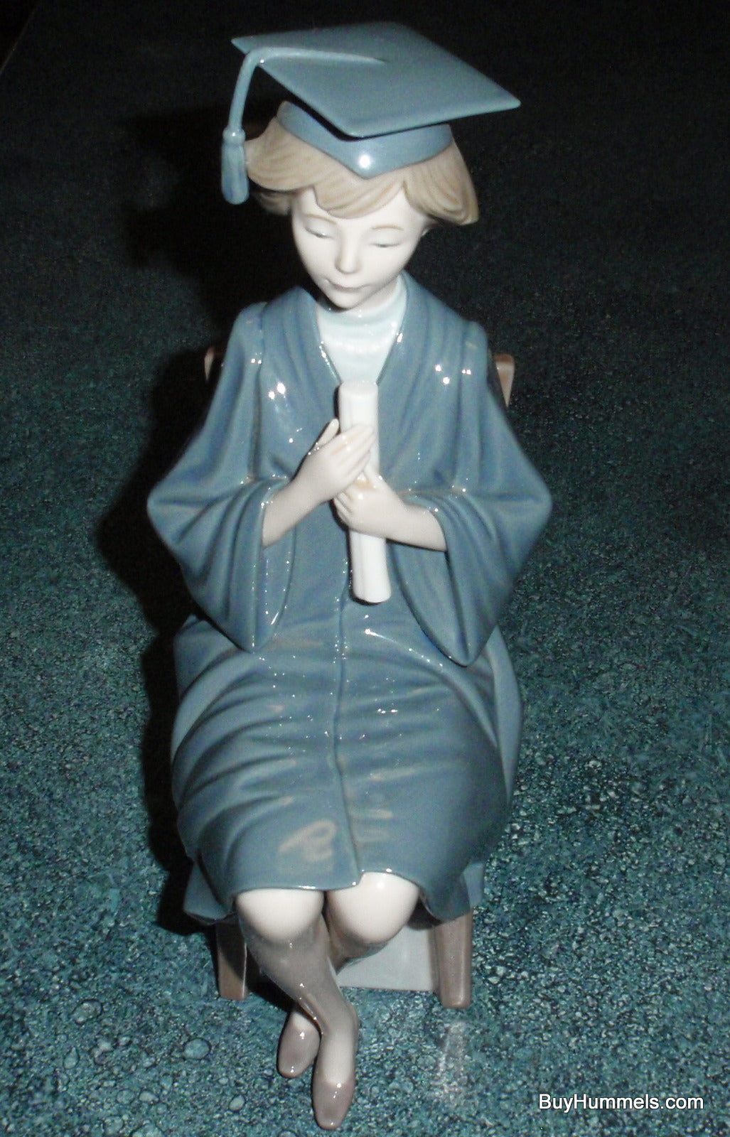 Lladro Figurine #5199 Girl Graduate With Cap & Gown 10-1/2" Tall - GREAT GRADUATION GIFT - Made In Spain!