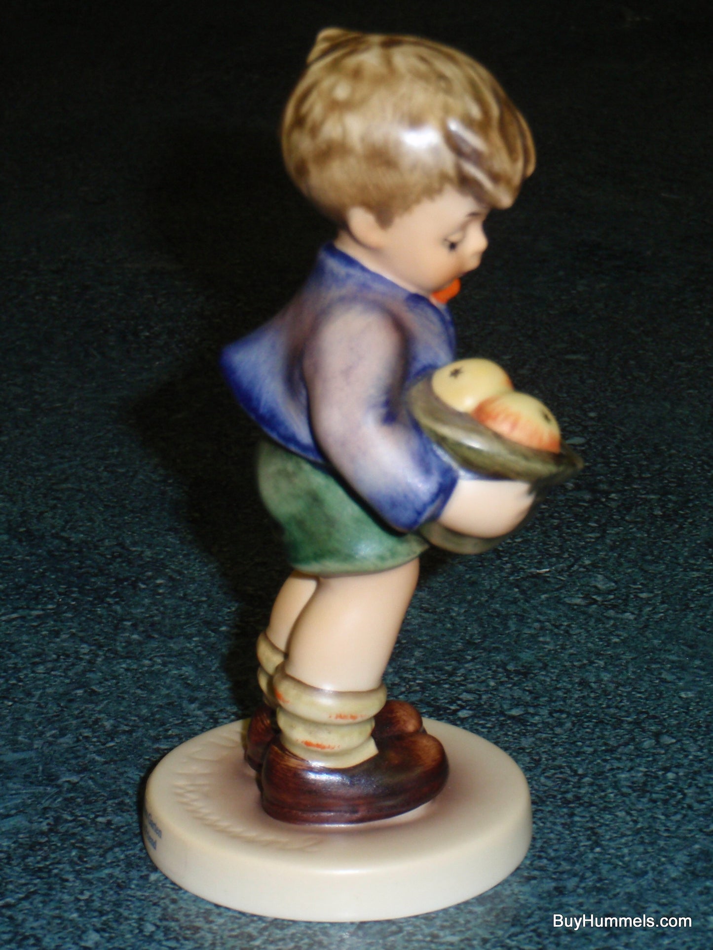 "A Gift From A Friend" Goebel Hummel Figurine #485 TMK7 - LIttle Boy With Apples