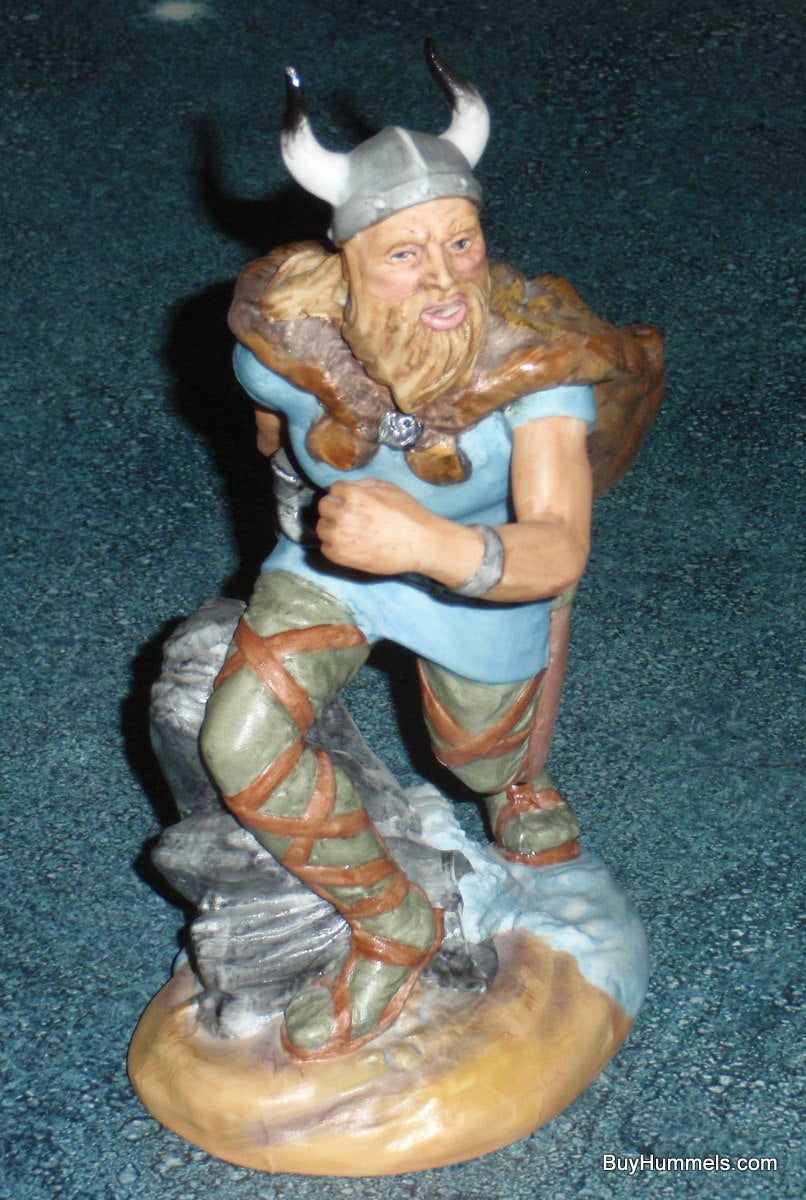 "THE VIKING" ROYAL DOULTON COLLECTIBLE FIGURINE HN 2375 ENGLAND MEN OF HISTORY