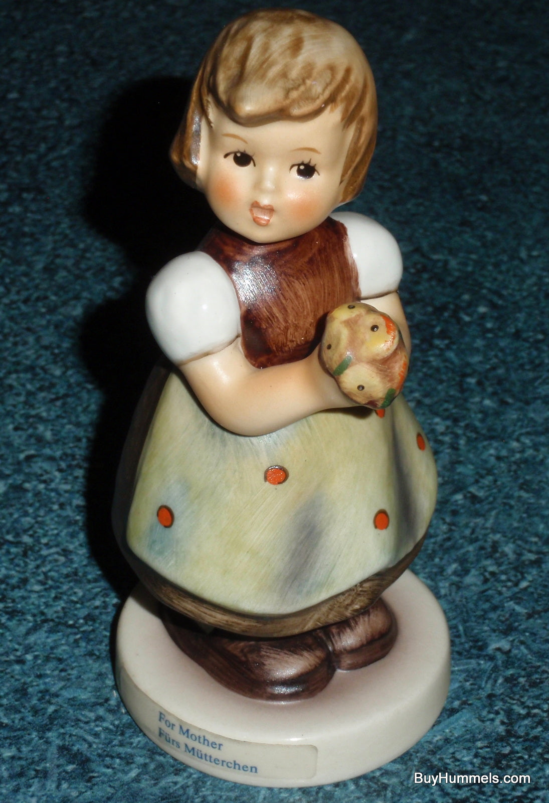 "For Mother" Goebel Hummel Figurine #257 2/0 - CUTE MOTHER'S DAY GIFT!