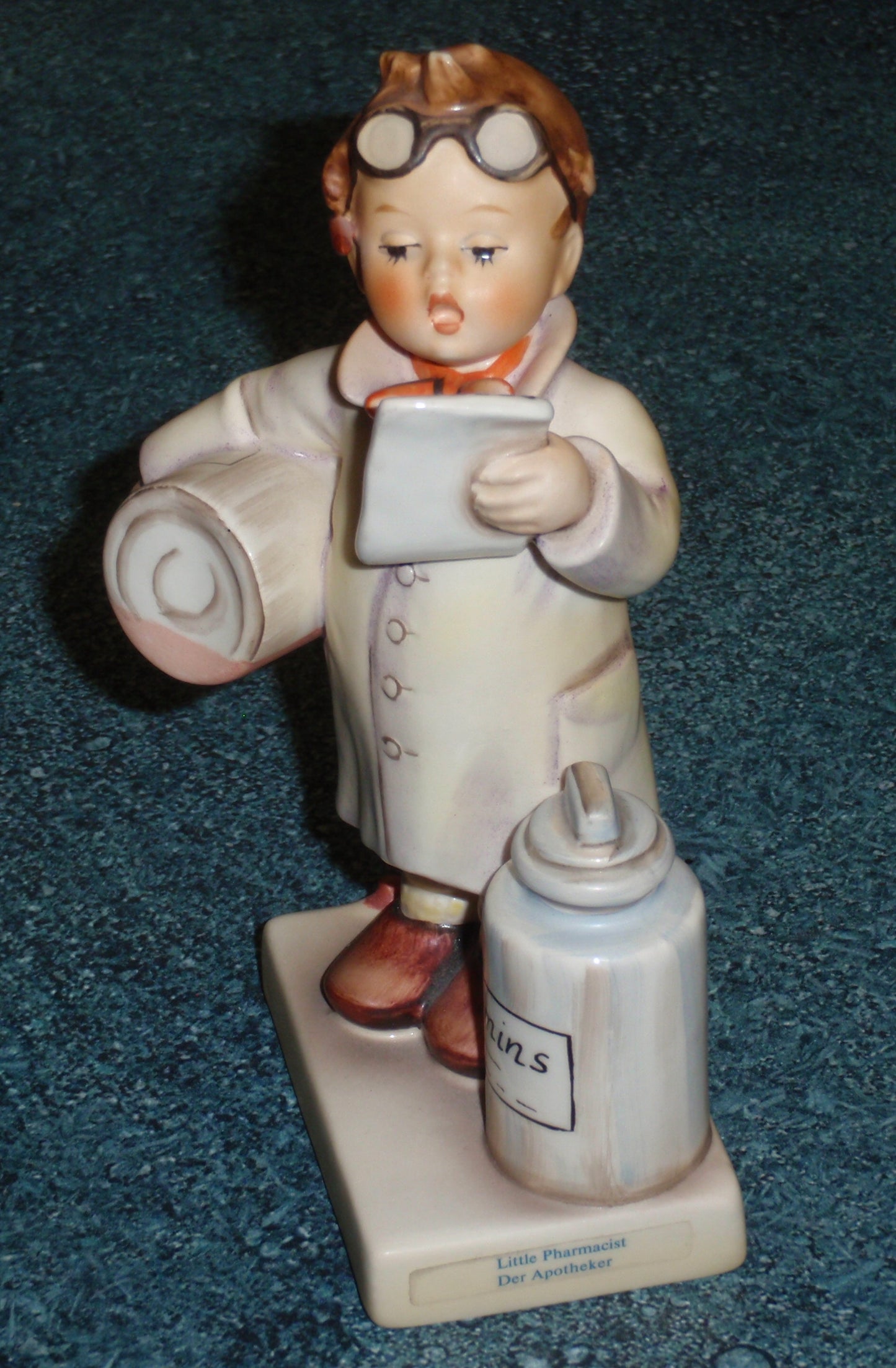 "Little Pharmacist" #322 Goebel Hummel Collectible Figurine