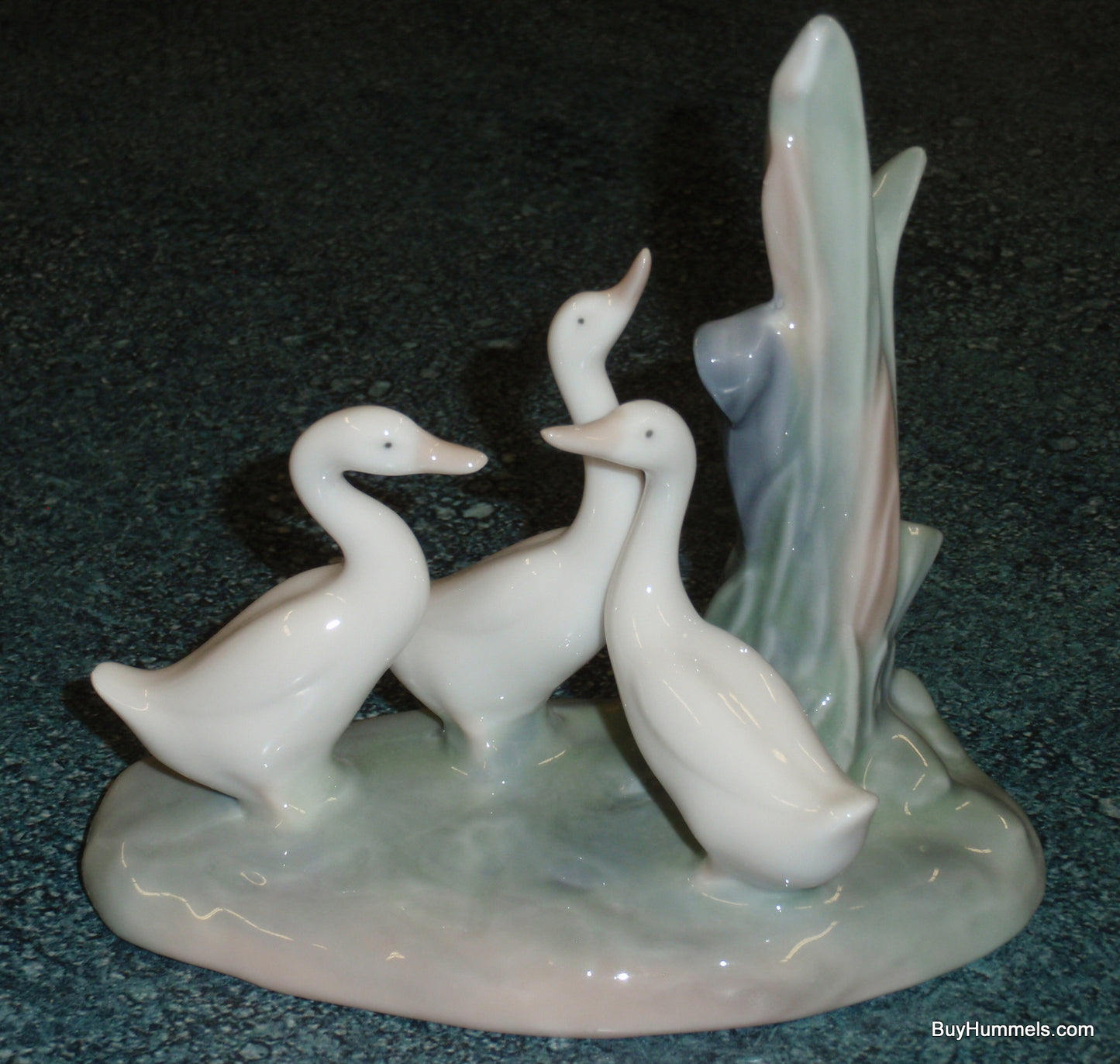 NAO by Lladro "Three Geese" Collectible Figurine - Made In Spain - Great Gift!