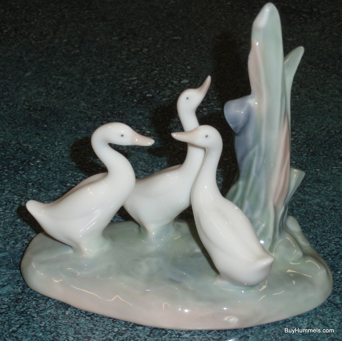 NAO by Lladro "Three Geese" Collectible Figurine - Made In Spain - Great Gift!