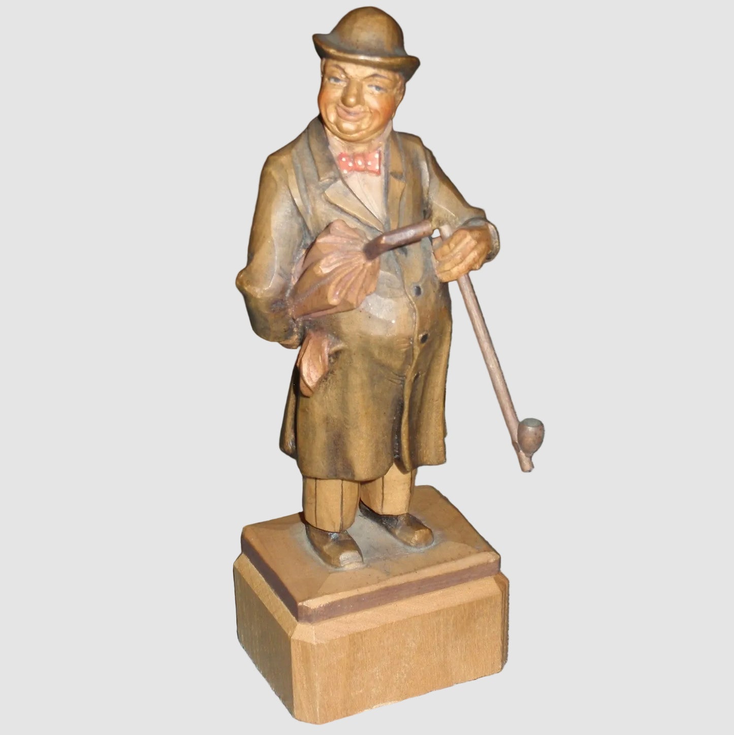 "Man With Umbrella & Pipe" ANRI Woodcarving Figurine #52220/5 - Signed (7")