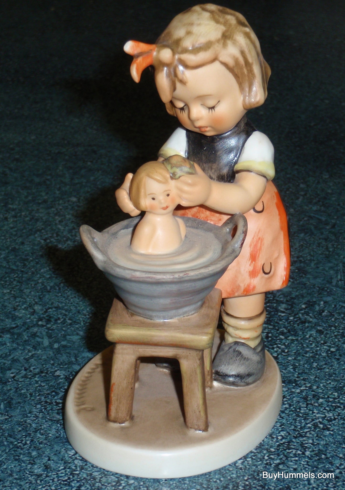 "Doll Bath" Goebel Hummel Collectible Figurine #319 - Little Girl Giving Her Doll A Bath - CUTE!