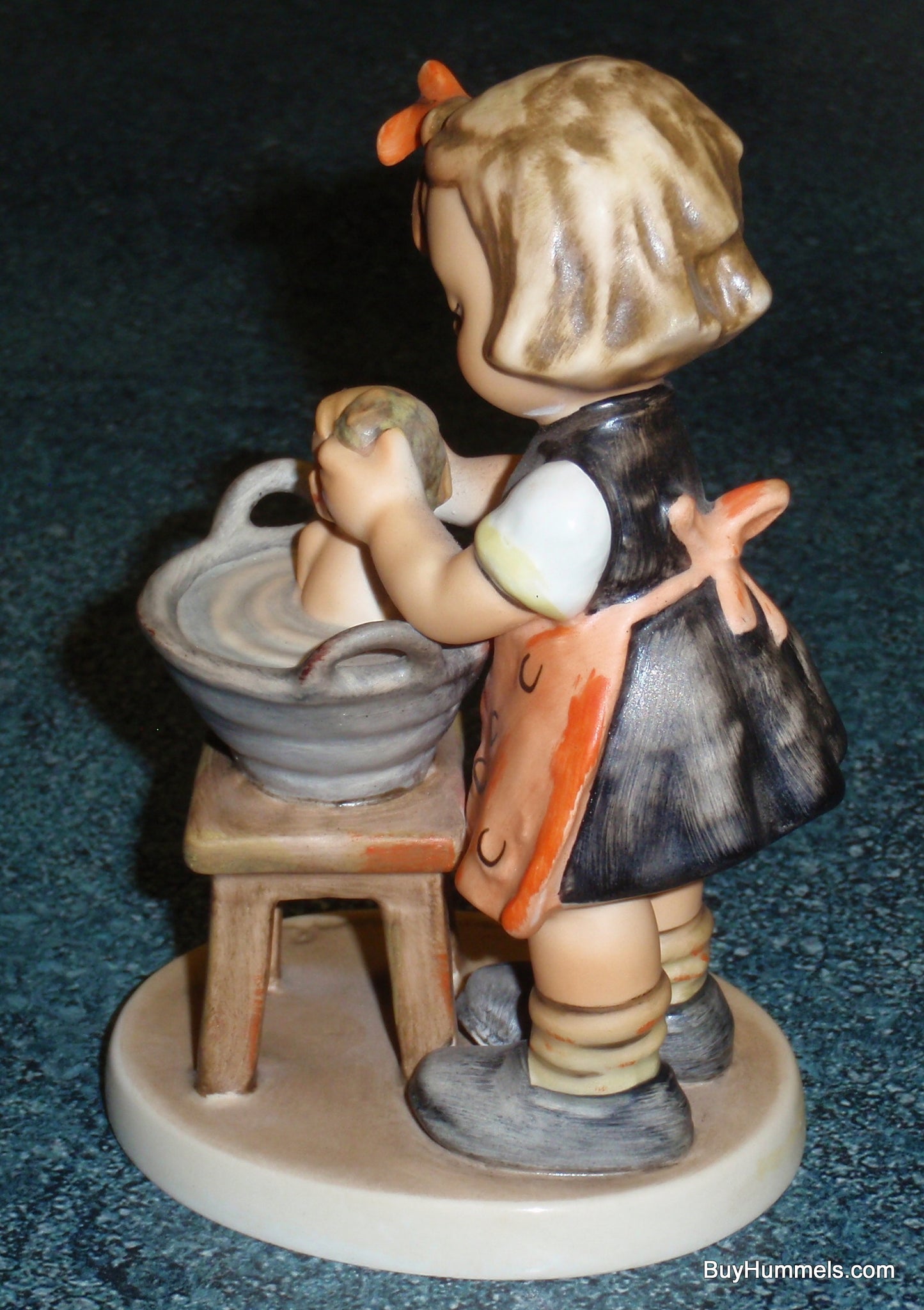 "Doll Bath" Goebel Hummel Collectible Figurine #319 - Little Girl Giving Her Doll A Bath - CUTE!