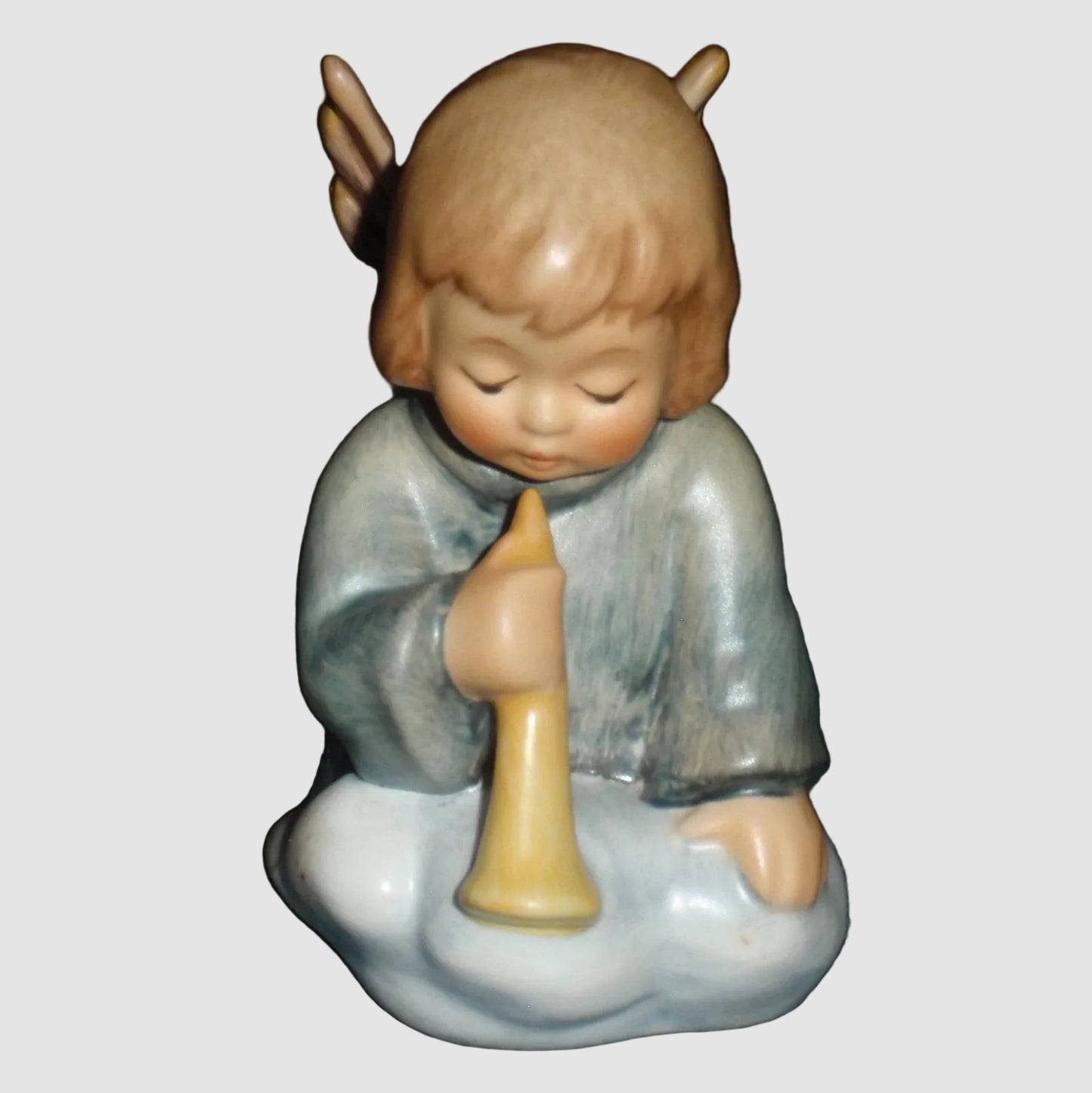 "Peaceful Sounds" Goebel Hummel Figurine #718/E - TMK-7 (2.6")