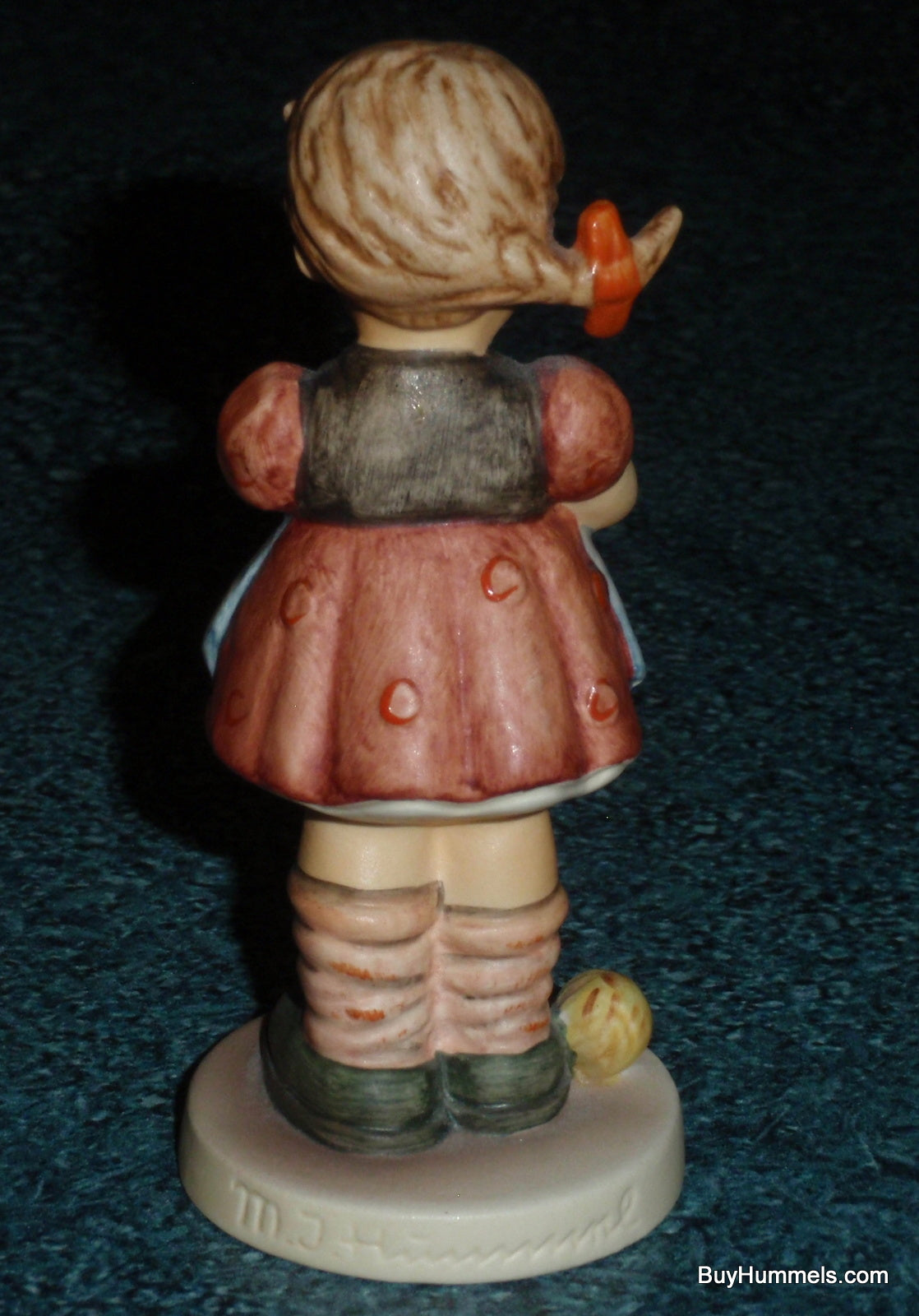 "A Stitch In Time" Goebel Hummel Knitting Figurine #255/4/0 TMK7 - Little Girl Knitting - CUTE GIFT!