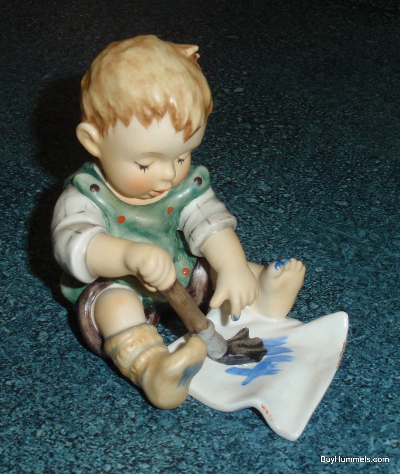 "Baby's First Drawing" Goebel Hummel Figurine #2201 - Little Boy Finger Painting!