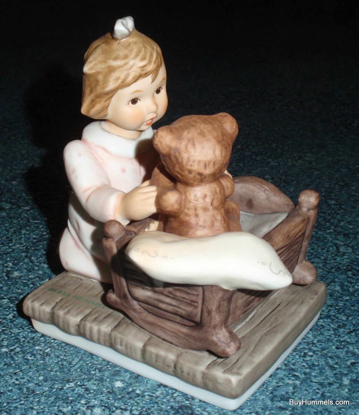"Now I Lay Me Down To Sleep" Goebel Berta Hummel Figurine BH239 - Bedtime With Teddy!