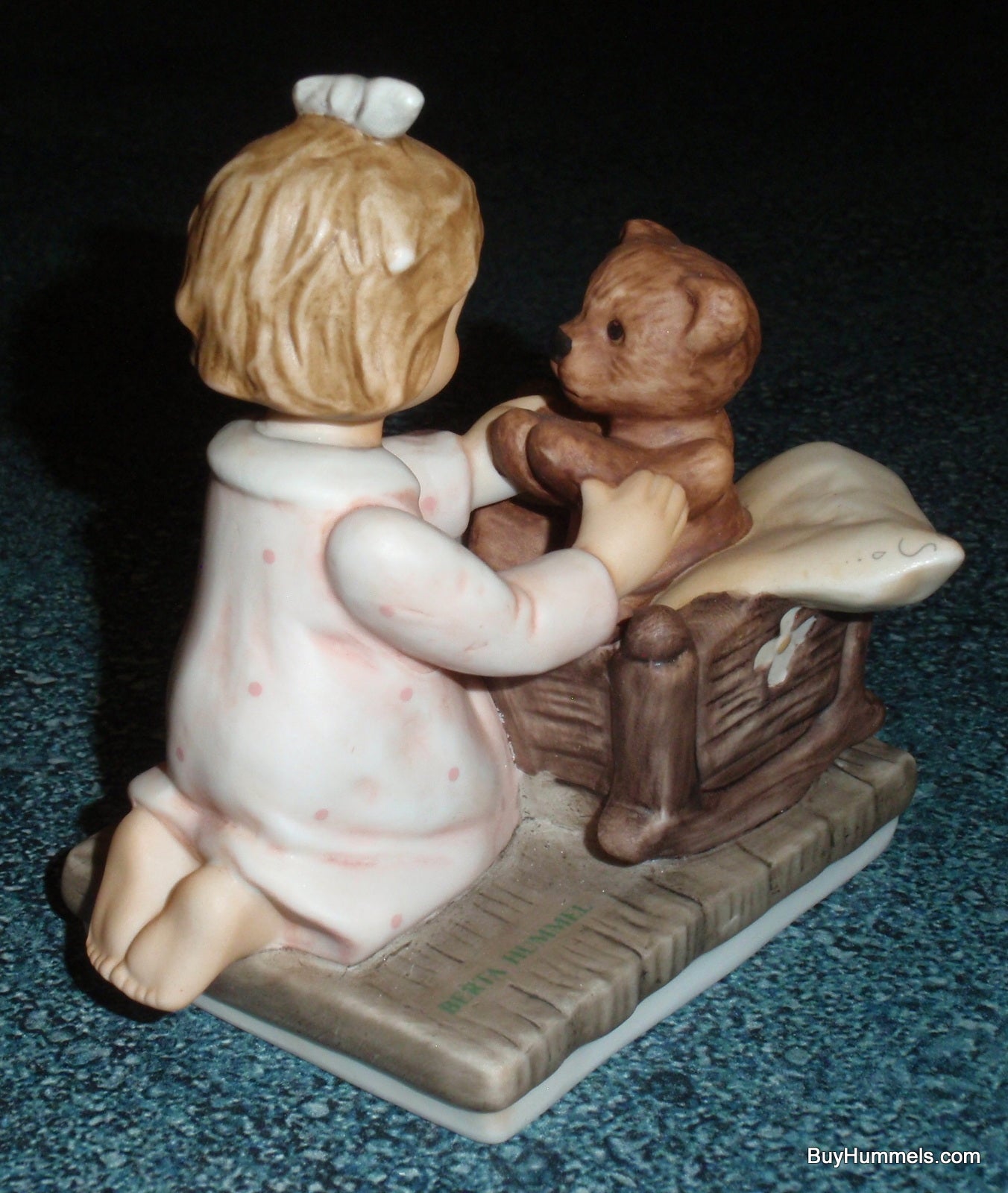 "Now I Lay Me Down To Sleep" Goebel Berta Hummel Figurine BH239 - Bedtime With Teddy!