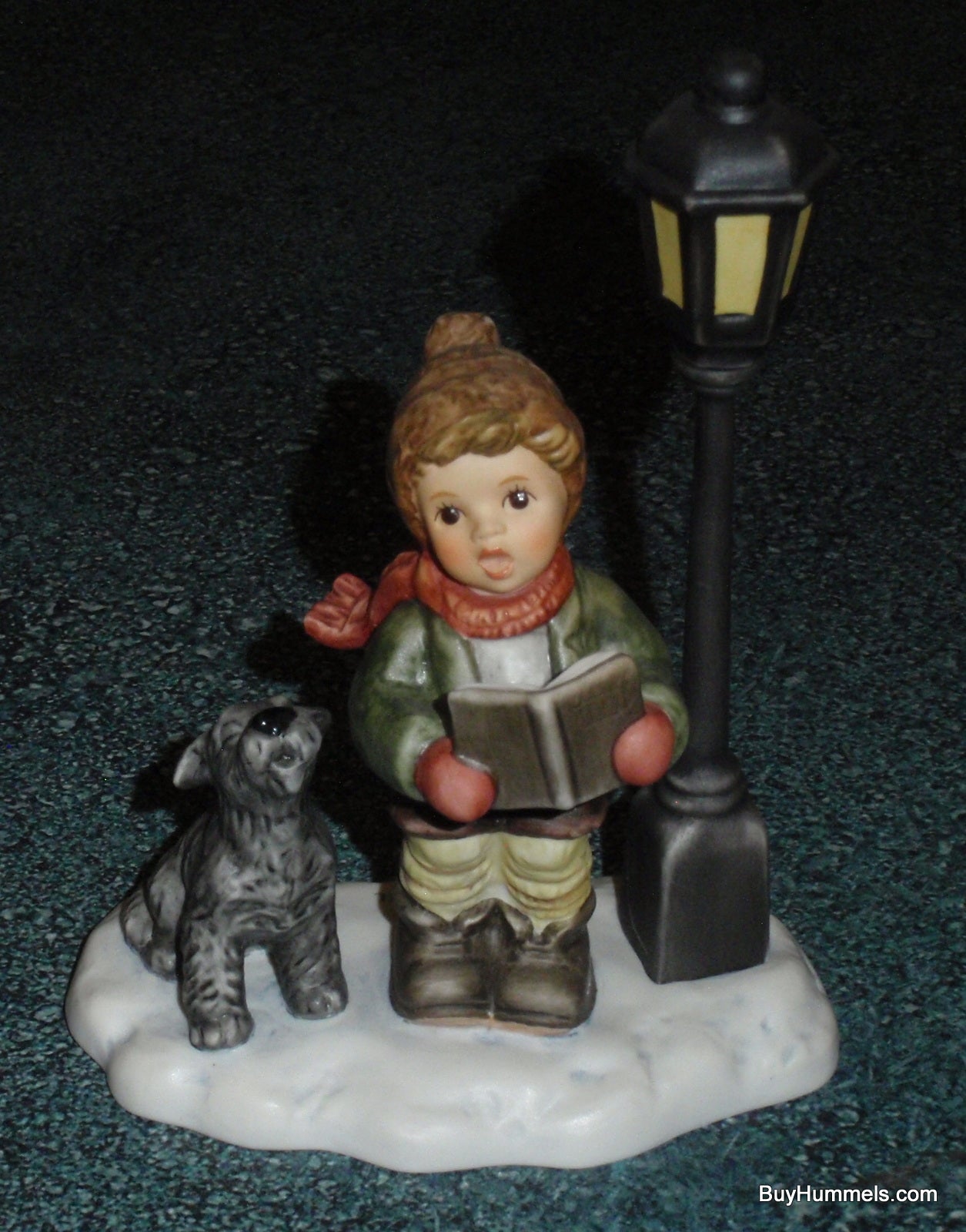 "Caroling Through the Night" Goebel Berta Hummel Figurine BH275 - Adorable Christmas Gift!