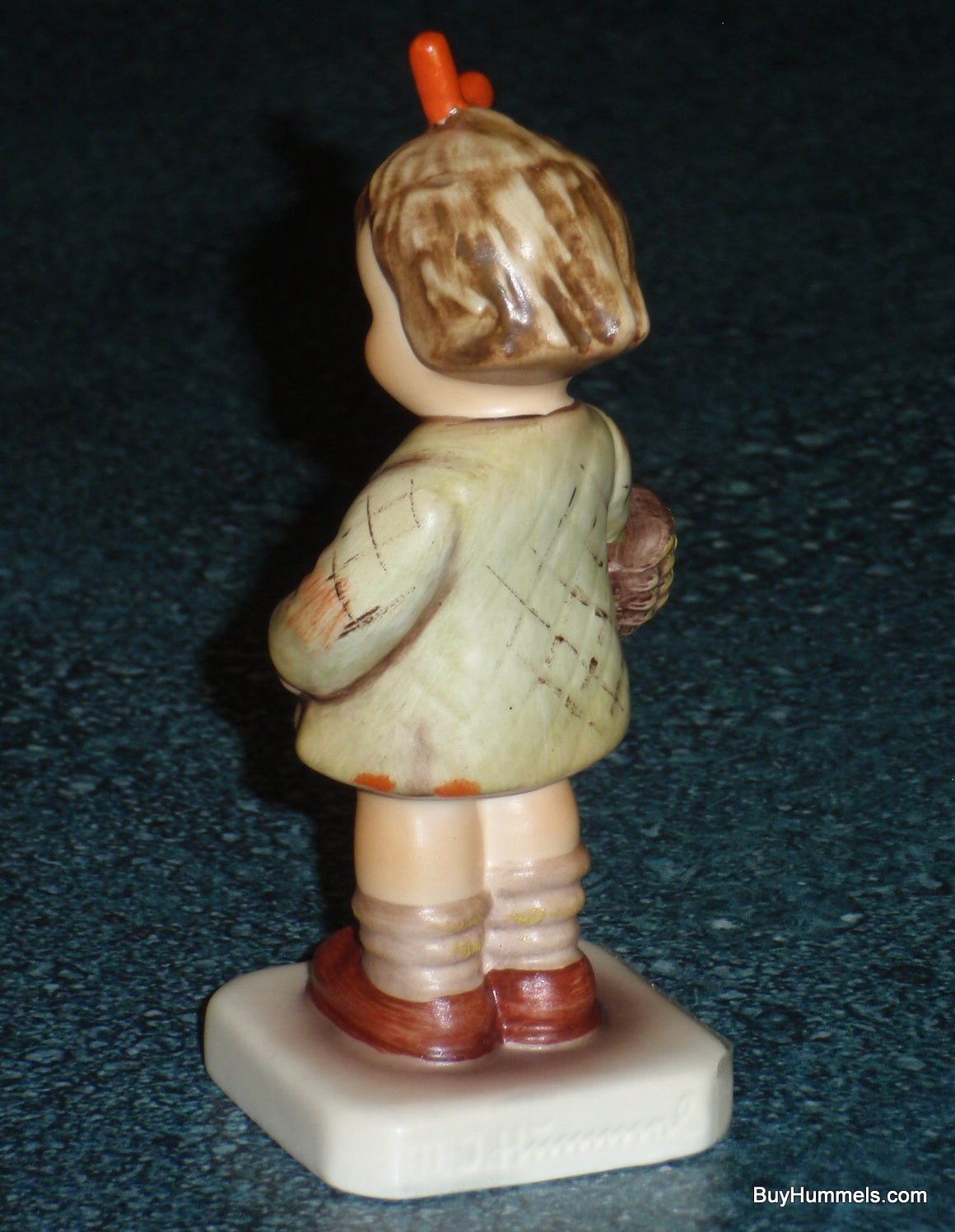 Goebel Hummel Collectible Figurine "I Brought You A Gift" #479 - Little Girl With Basket!