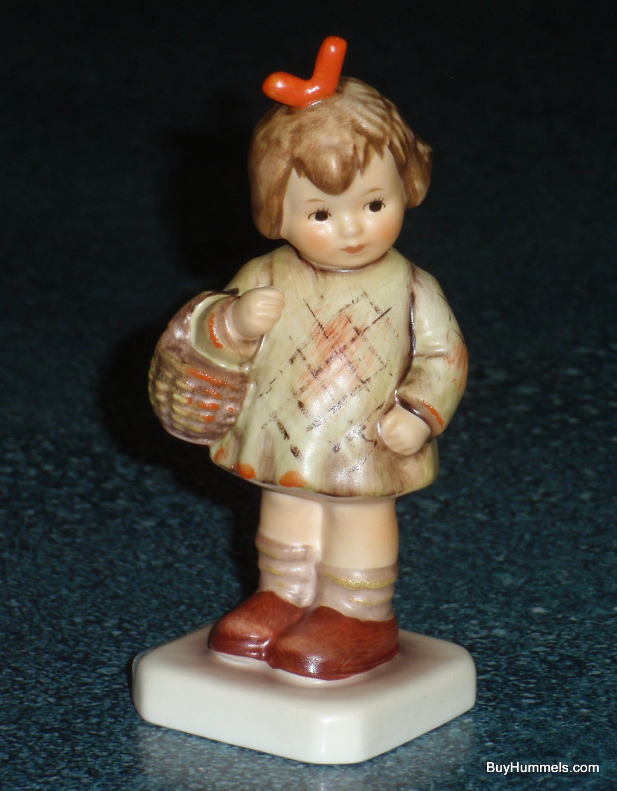 Goebel Hummel Collectible Figurine "I Brought You A Gift" #479 - Little Girl With Basket!