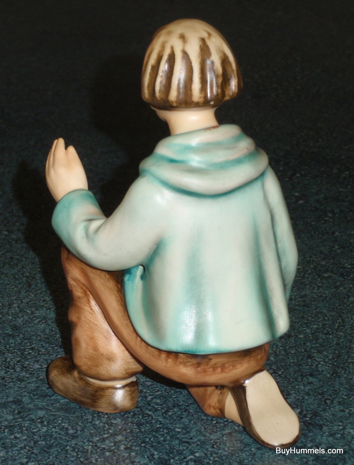 Kneeling Shepherd Goebel Hummel Nativity Scene Figurine 214/G